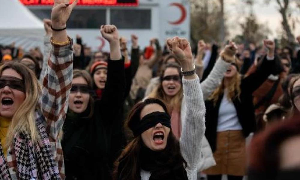 Τουρκία: Εγκαταλείπει τη Σύμβαση για την καταπολέμηση της βίας κατά των γυναικών